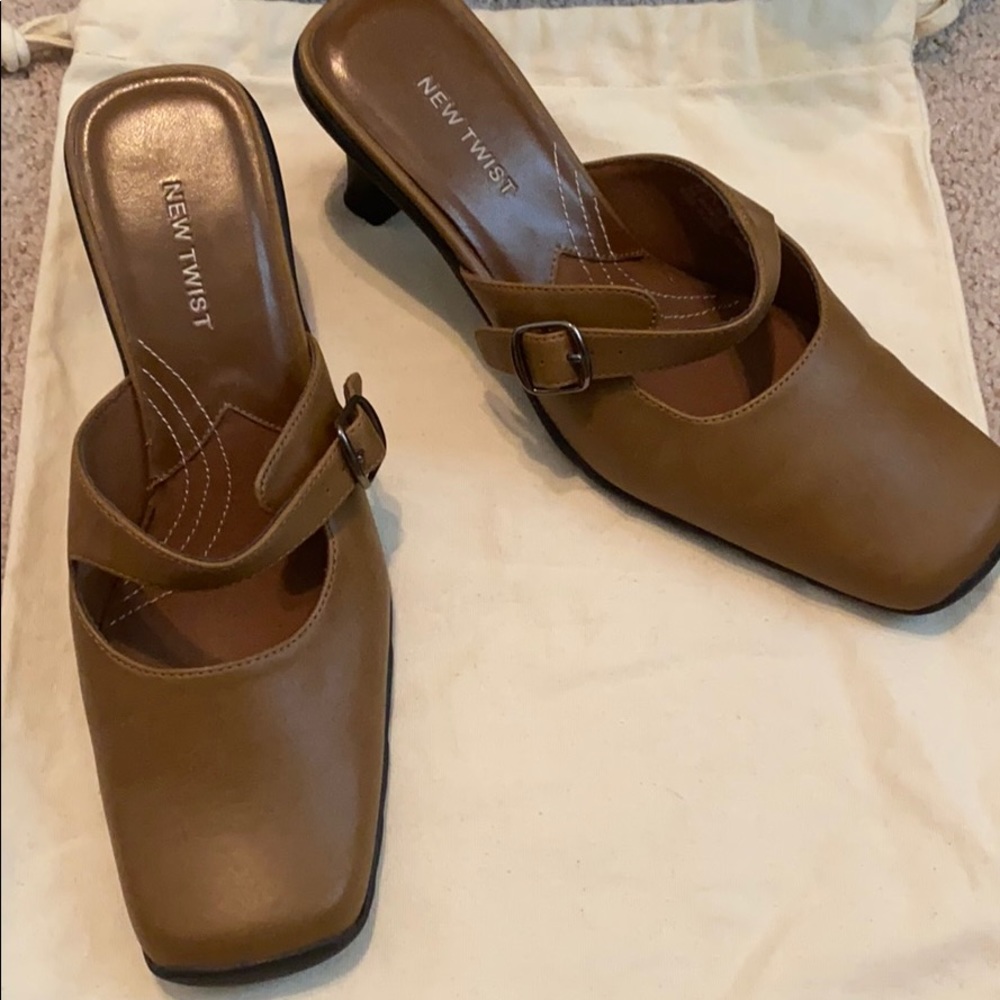 Brand new New Twist heels